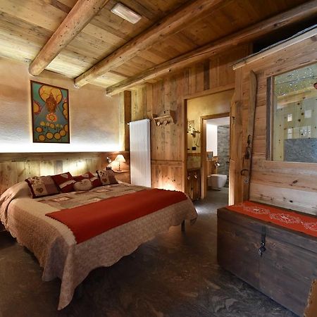 ヴァルトゥルナンシュ ロンシャン パキ シャンブル ドート Bed & Breakfast エクステリア 写真