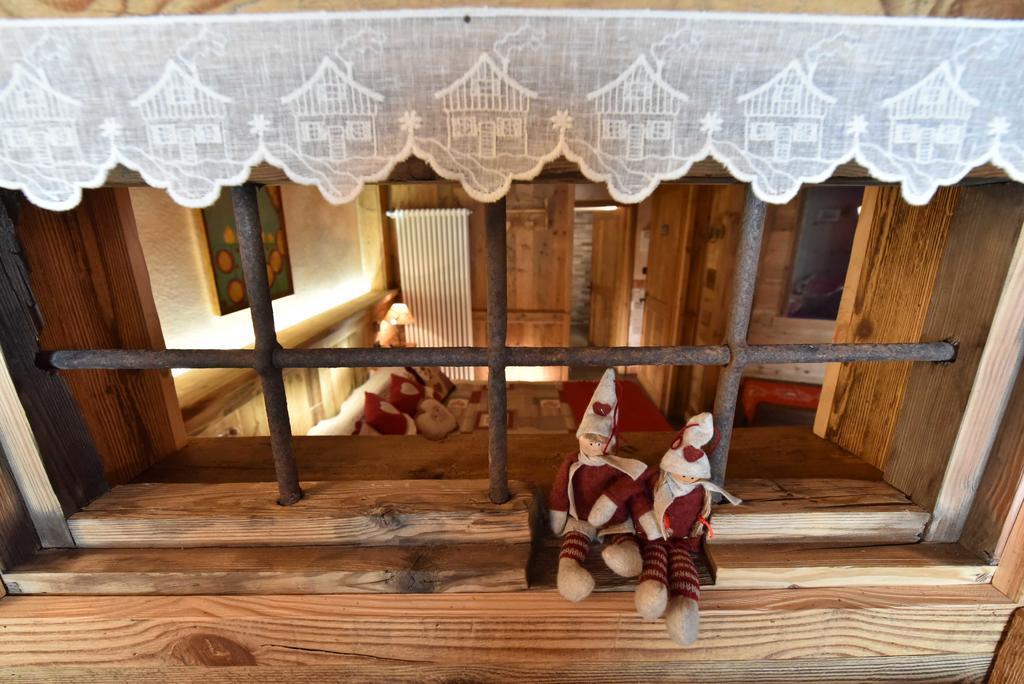 ヴァルトゥルナンシュ ロンシャン パキ シャンブル ドート Bed & Breakfast エクステリア 写真