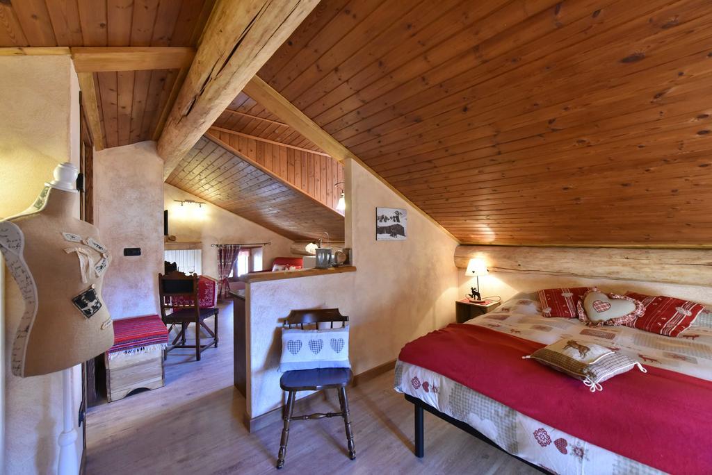 ヴァルトゥルナンシュ ロンシャン パキ シャンブル ドート Bed & Breakfast エクステリア 写真