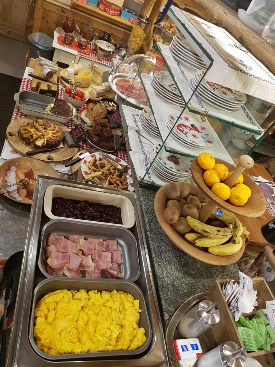 ヴァルトゥルナンシュ ロンシャン パキ シャンブル ドート Bed & Breakfast エクステリア 写真