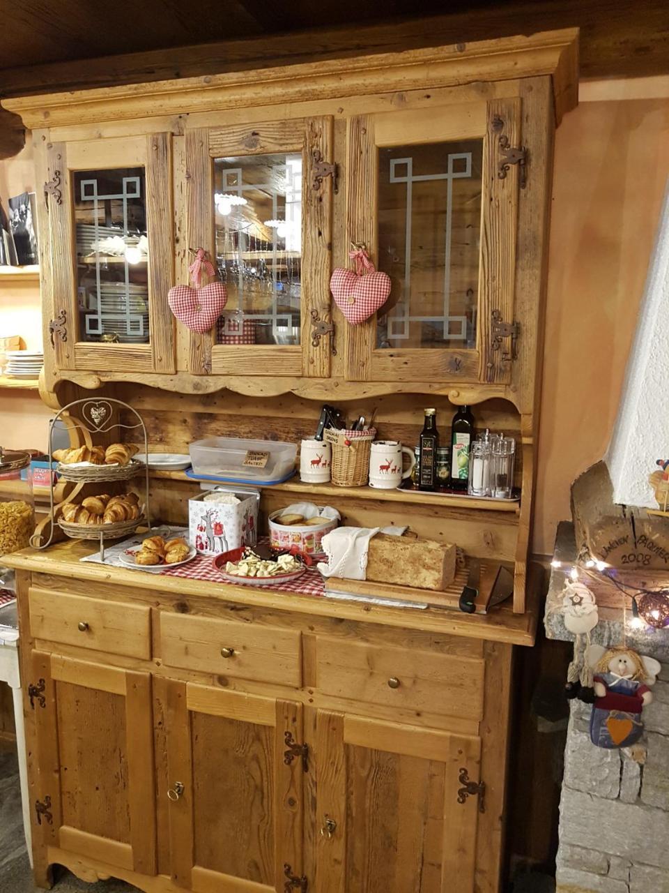 ヴァルトゥルナンシュ ロンシャン パキ シャンブル ドート Bed & Breakfast エクステリア 写真